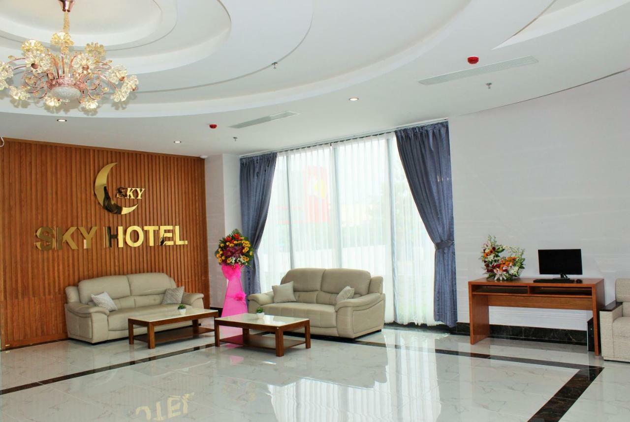 Sky Hotel Hong Ngu Buitenkant foto